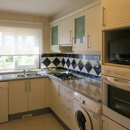 De Tavira * 卡巴纳斯·德·塔维拉